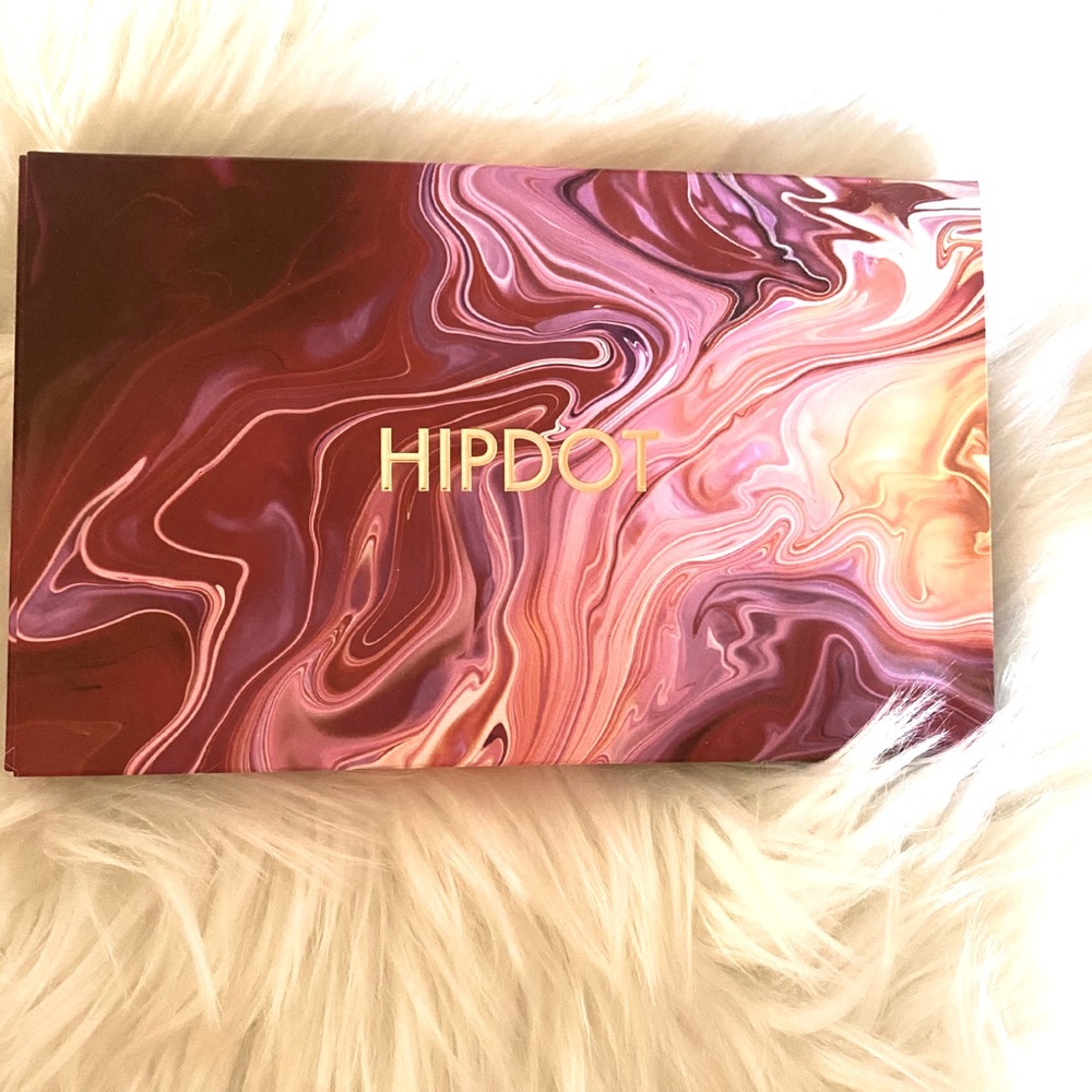 Hip dot eyeshadow palette